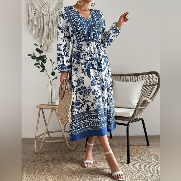 Vacation all over floral print, blue midi dress with lantern sleeves. - Picture 4 of 4